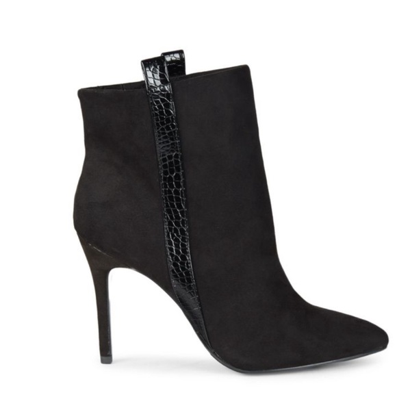 Sakes Fifth Avenue Black Crocodile Embossed-Trim Booties / Size: 7.5 - Picture 1 of 7